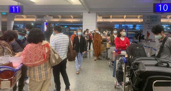 58位缅甸公民乘坐中华航空返回缅甸