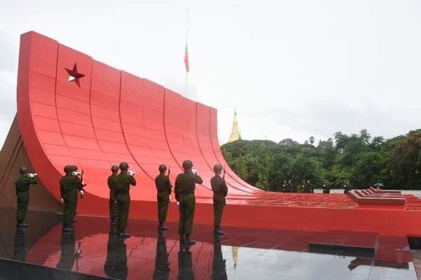 烈士节全国下半旗并鸣笛