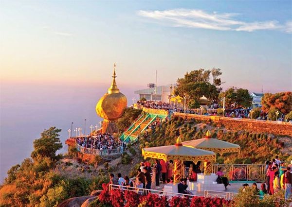 缅甸旅游胜地大金石在关闭期间发现非法居留者