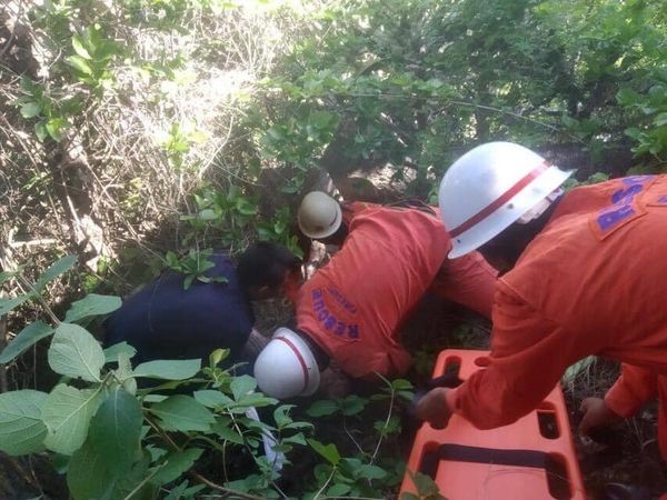 一名男子从曼德勒瑞达良山上跳崖身亡