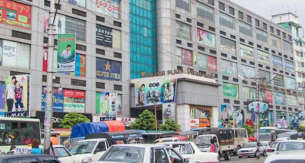 仰光敏加拉东纽镇区内的所有消费市场暂时关闭