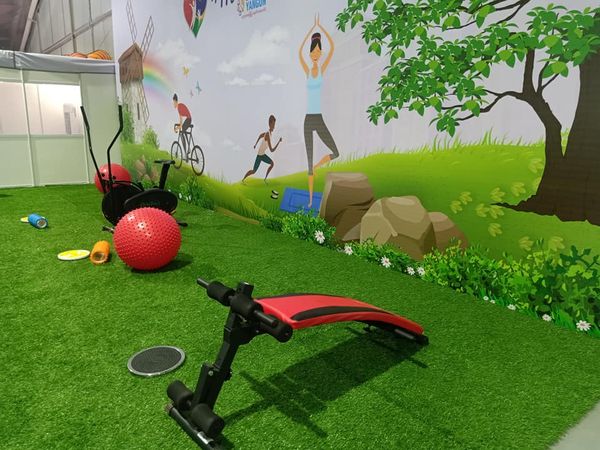 仰光达给大镇开设“新冠肺炎娱乐中心”