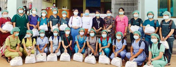 掸邦北部组成第二支医疗队伍前往仰光支援抗疫工作