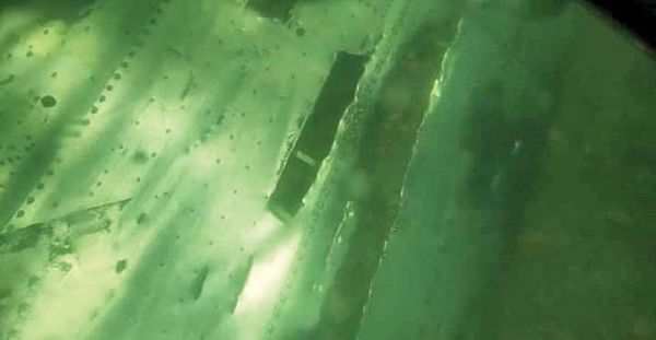 缅甸极北地区马仓坡县区迈立开江中发现二战飞机残骸