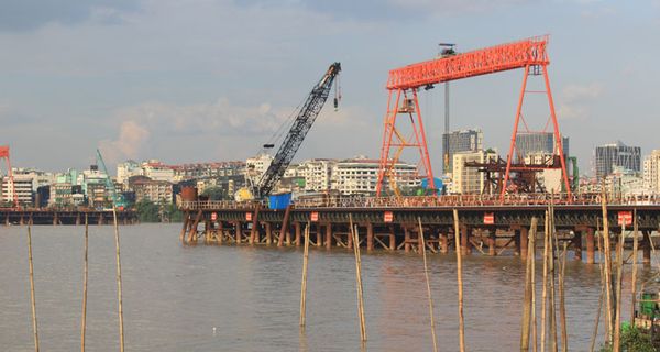 仰光-德拉跨江大桥已完成20%的工程