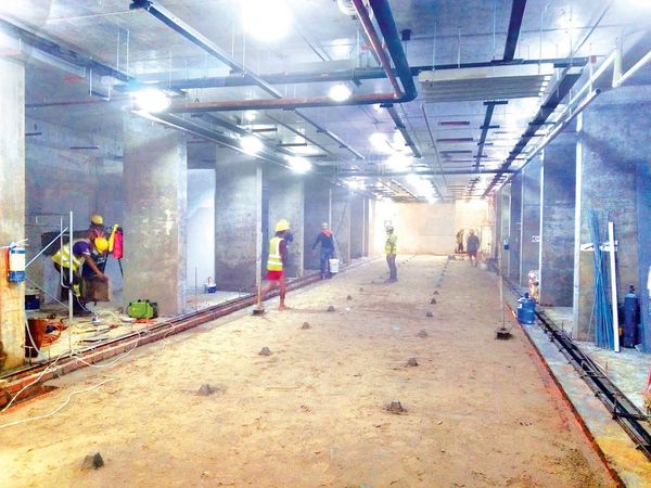 仰光卑路地下人行道建设已完成85％