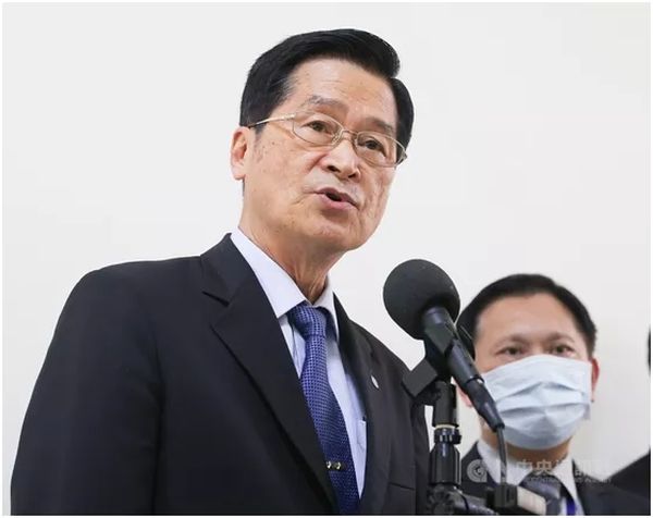 台飞行员驾F16神秘失踪，投诚大陆还是坠海身亡？听航空专家怎么说