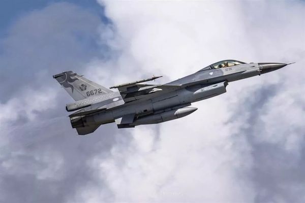 台军F16失联后，同中队一地勤士官长自杀