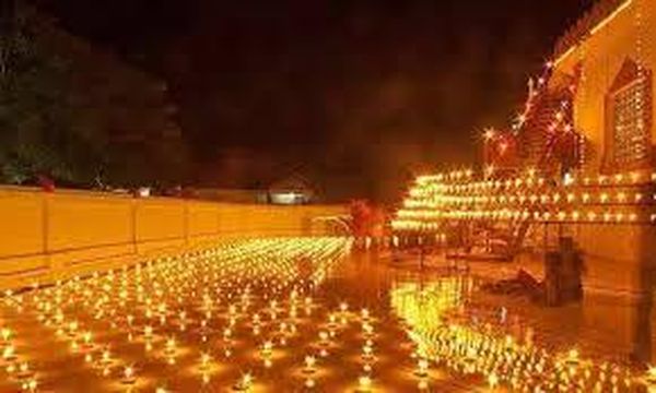 《似蜜随笔》缅甸民族传统节日——直桑岱《光明节》（了因）