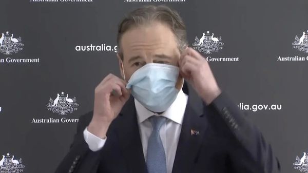 澳大利亚也不跟