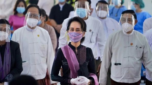 原来，一切早有预兆……