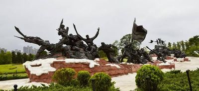 远瞩.忆史---铭记(朱云)