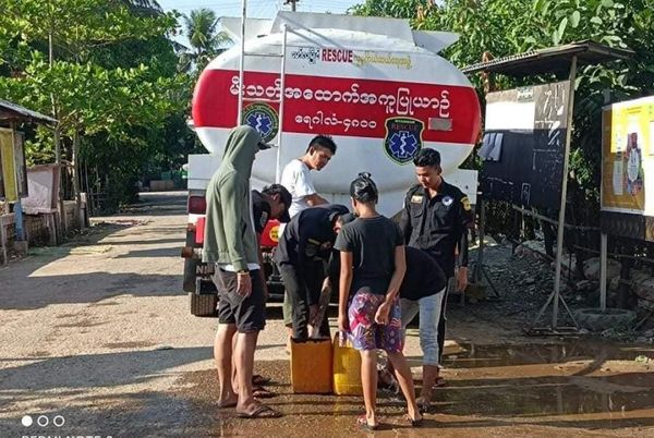 孟邦多地出现饮用水短缺的情况