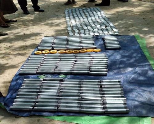 缅甸警方根据一起爆炸案查获上百枚炸弹和大量炸弹原料