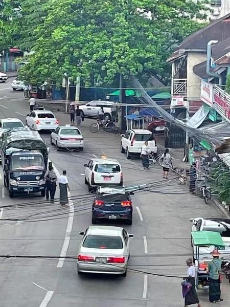 缅甸仰光散羌镇区一店铺发生爆炸 两人受伤