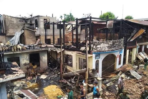 孟邦耶城火灾烧毁烧坏八栋房屋