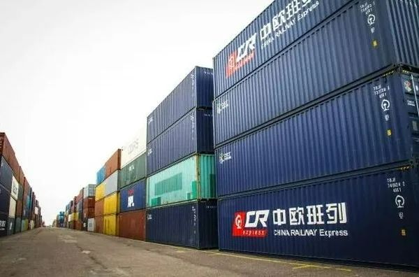 德前防长承认：中国发展对欧洲不是威胁