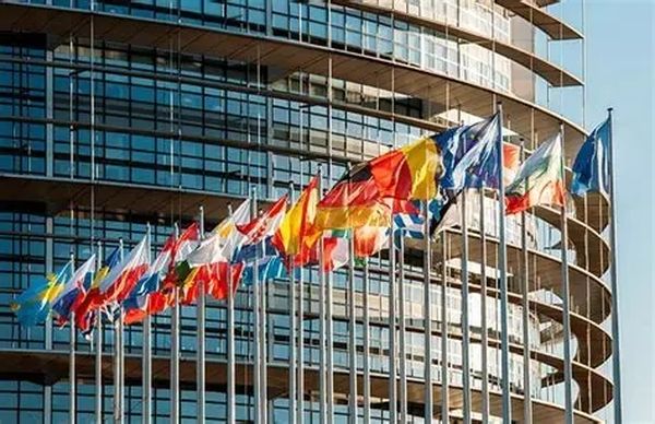 欧盟敦促落实东盟缅甸问题的五点共识