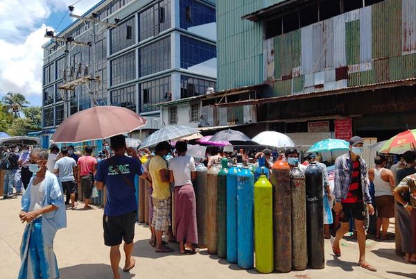 随着第三波疫情缅甸被宣布居家隔离令的镇区已达63个