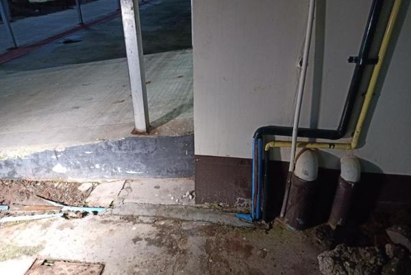 北奥加拉巴医院的医用氧气管道被毁