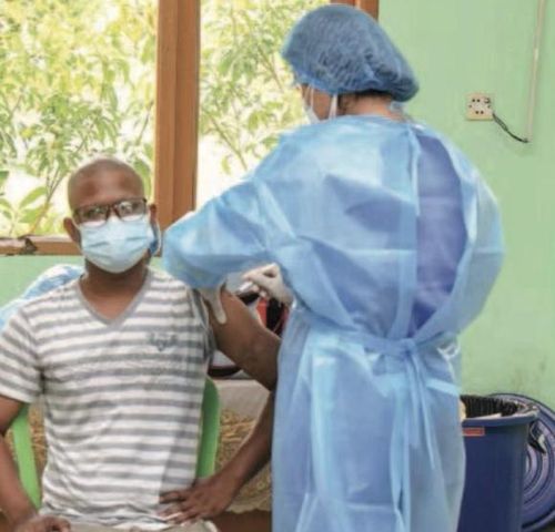 缅甸内比都仰光等地开始接种中国生产的新冠疫苗