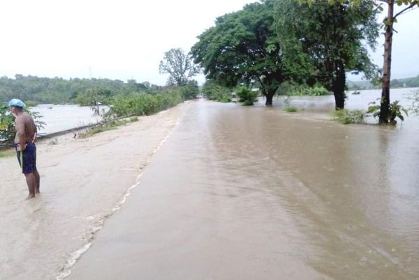 马圭省明东镇河水泛滥，勃生-蒙育瓦公路严重受阻