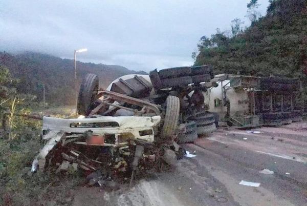 妙瓦底市发生车祸，致一人死亡