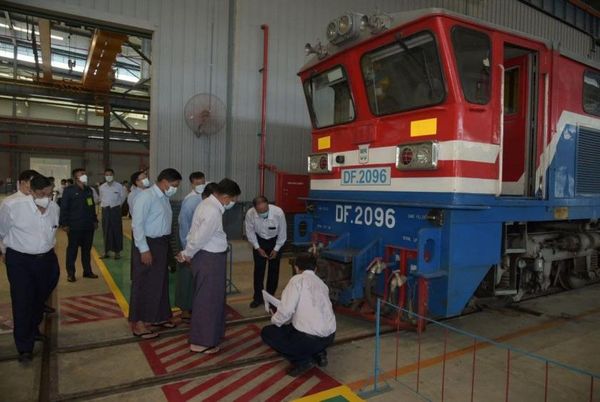 敏昂莱总理称将对仰光-卑谬铁路升级为电气化铁路