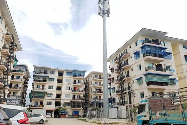 曼德勒市羌妙达喜镇Mytel通讯塔发生爆炸