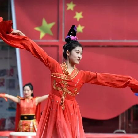 张维为：中国制度成功是西方最害怕的