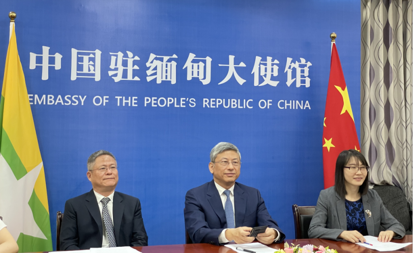 中国驻缅甸使馆向缅甸优秀留华学生发放中缅友好奖学金