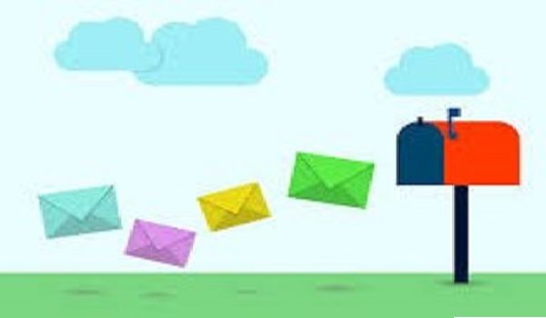 信封上的小贴纸（朱徐佳）