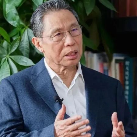 钟南山：疫情在一个月内能控制