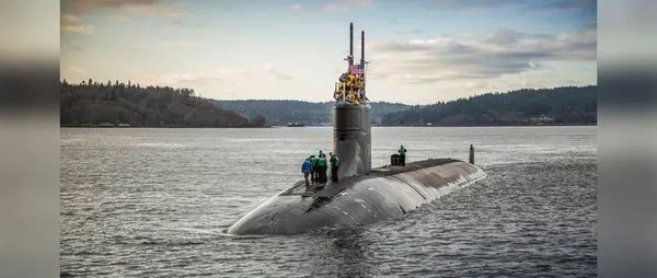 核潜艇“撞山”，又赖“南海太浅”