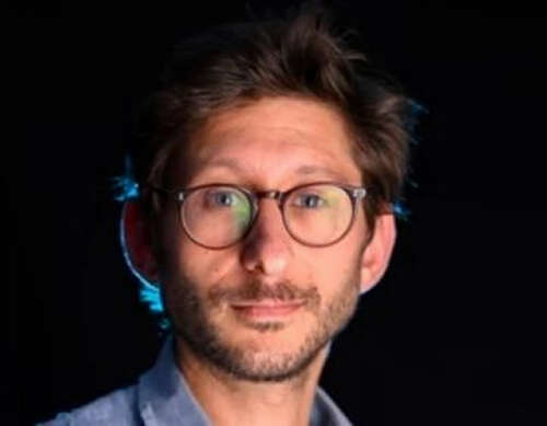 在缅甸被扣押的美国记者被追加两项指控