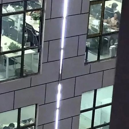 缅北回流人员自述：有人被当众打断手脚扔进宿舍 和自己排泄物躺一起