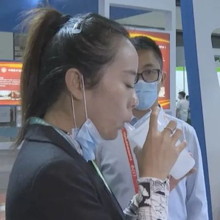 全球首款！陈薇团队研发吸入式新冠疫苗亮相