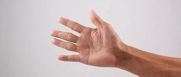 一巴掌接一巴掌，“台独”脸很疼