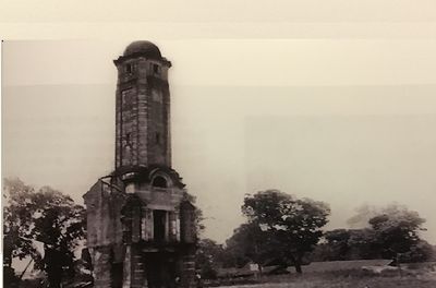 怀念母校《华中》（黄耀廷）