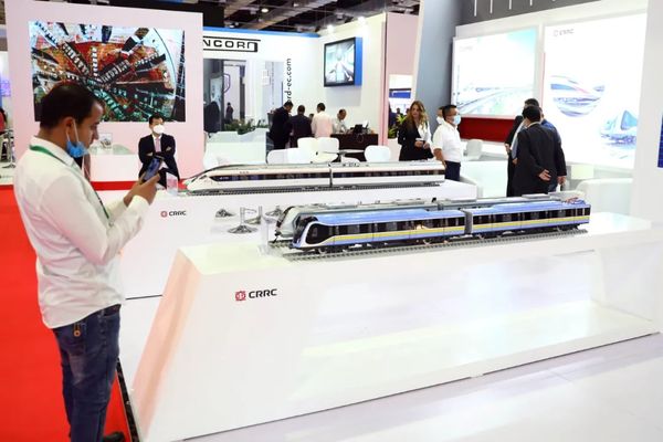 中东：中国人来了！