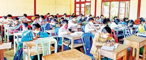 缅甸远距离大学理科班最后一年恢复试验与面授课程