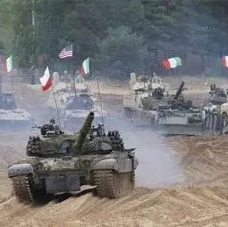 华春莹：是否想过把一个大国逼到绝地的后果？