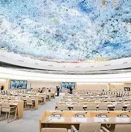 美国“挨批”，中方代表40余国呼吁