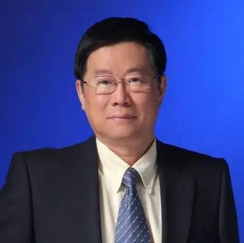 不幸全家感染新冠！我在港居家抗疫实录 |中环一笔