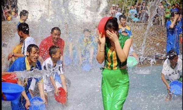 《似蜜随笔》胞波狂欢的年节就将来临（了因）