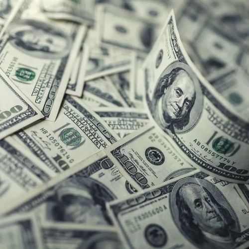 乌克兰央行冻结本币与美元汇率