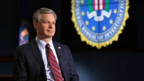又出雷语！FBI局长称中国的