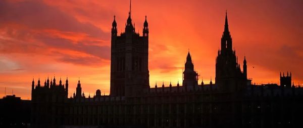 “英国公开支持乌克兰越境攻击俄罗斯”