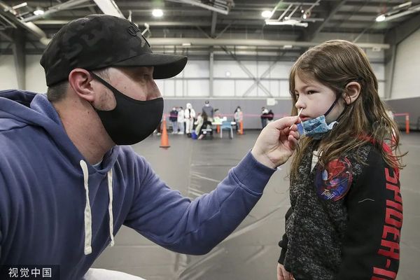 美国20万“新冠孤儿”，拷问华盛顿良心