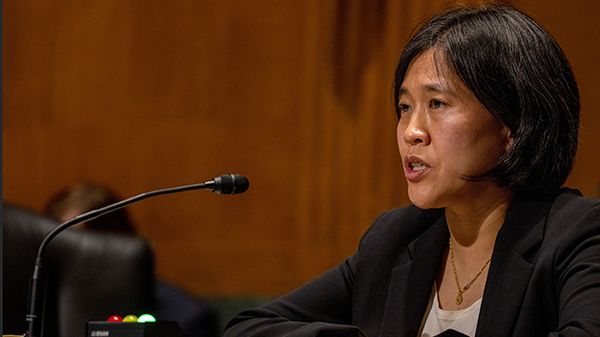 美国贸易代表办公室刚刚宣布:启动对华加征关税复审程序